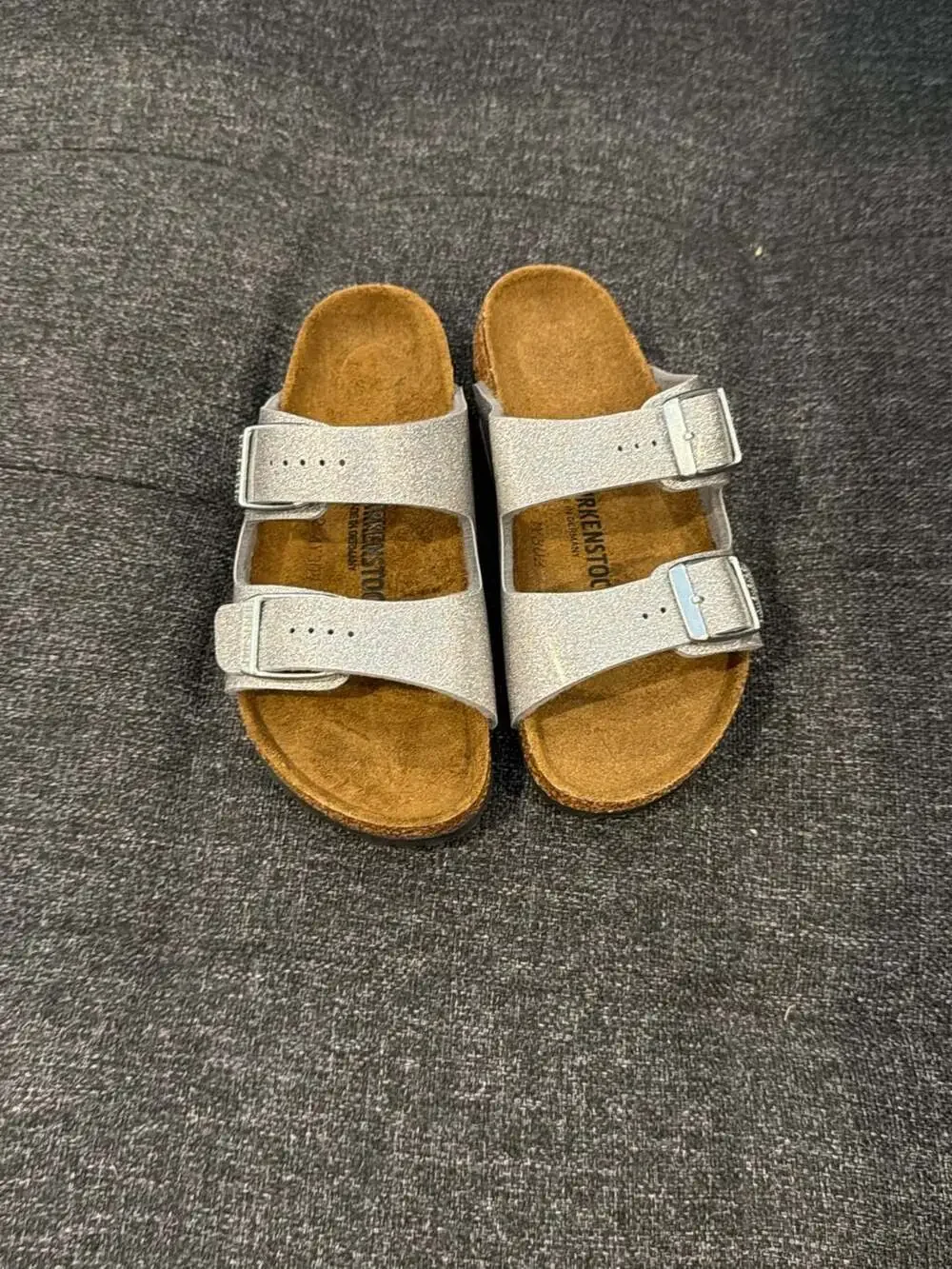 Birkenstock arizona shiny